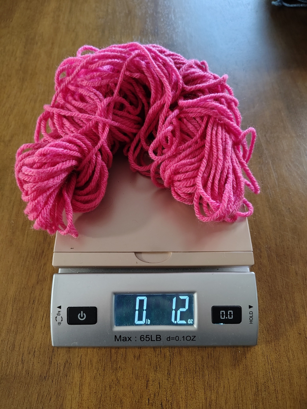 Large Yarn Bundle - Picture 10 of 14